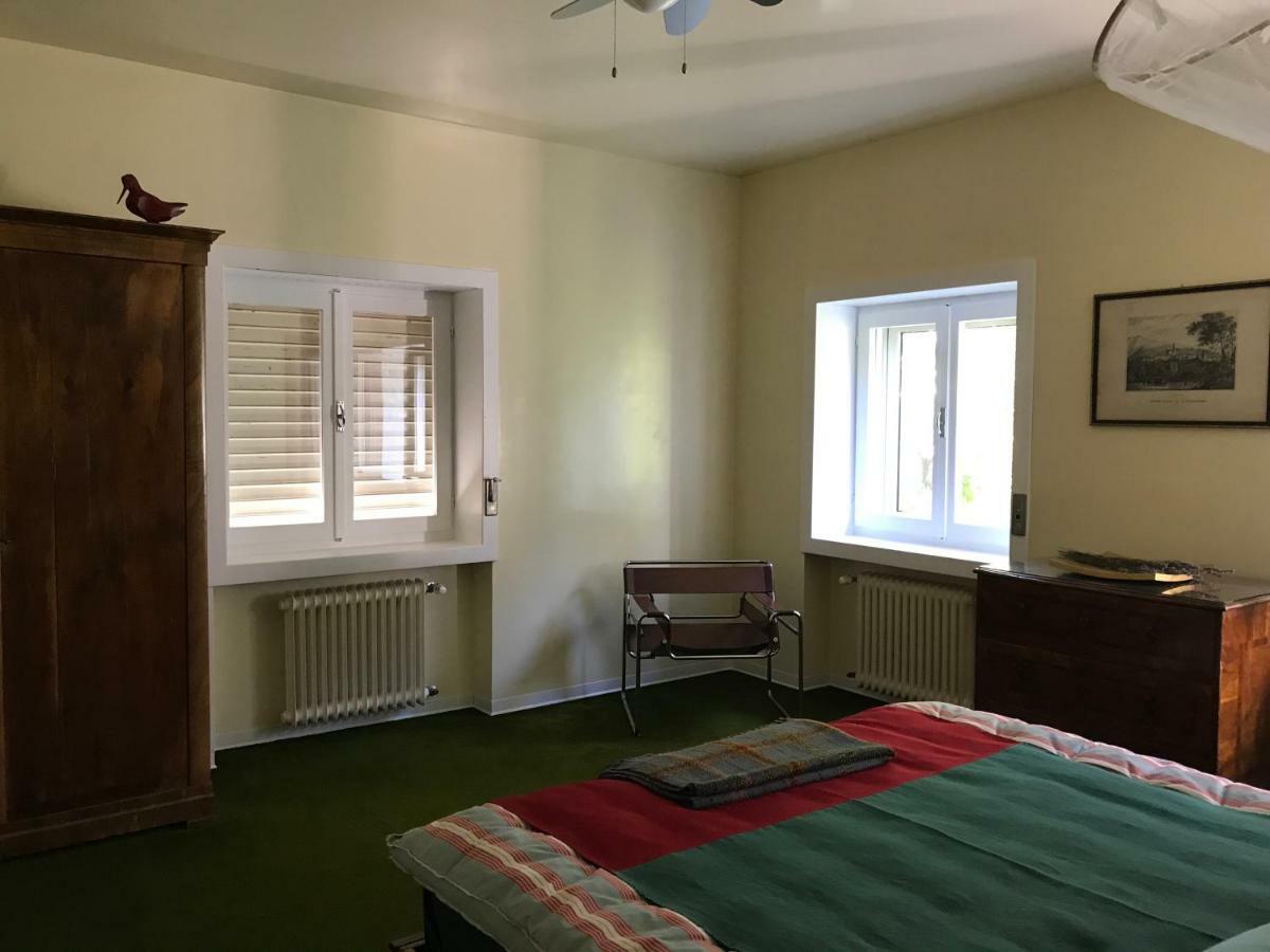 La Casa Blu Di Monasteto Bed & Breakfast