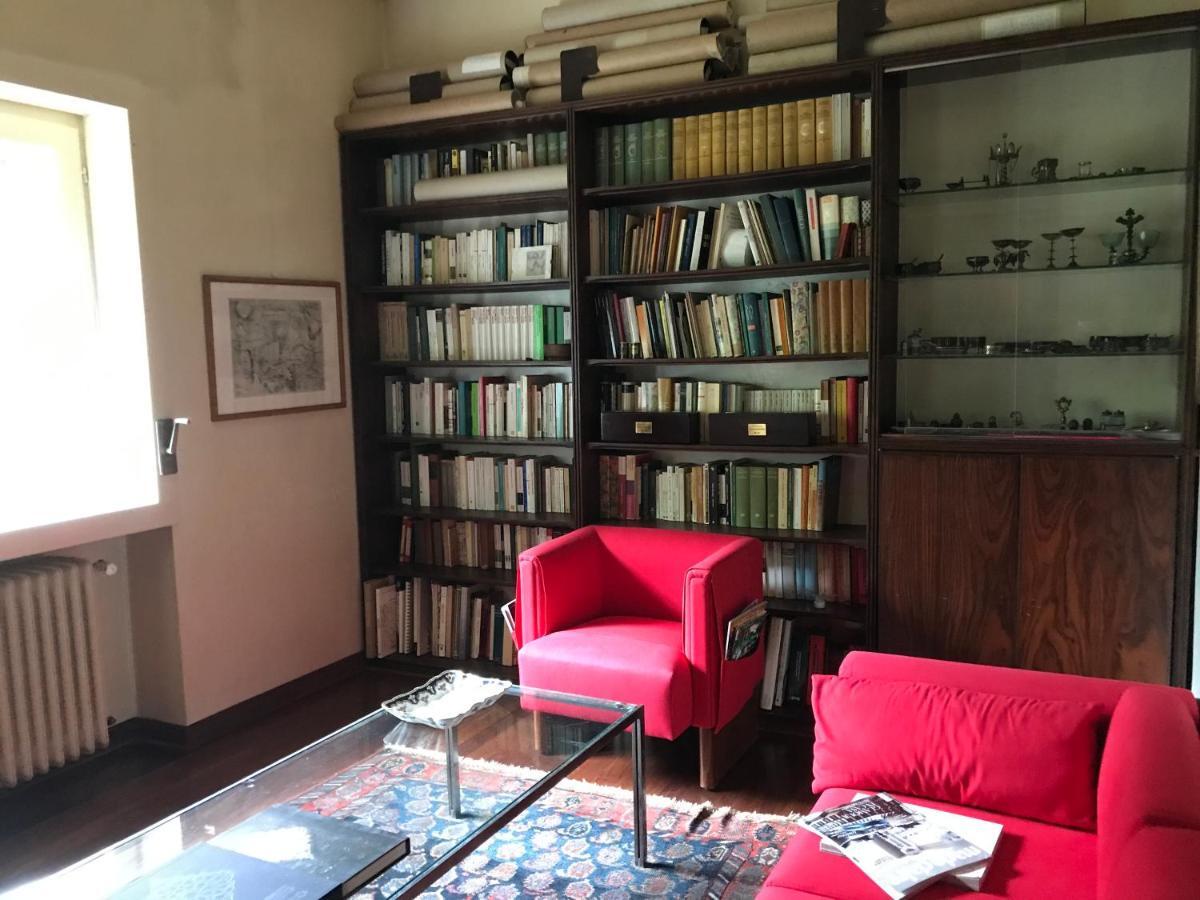 Bed & Breakfast La Casa Blu Di Monasteto 3*